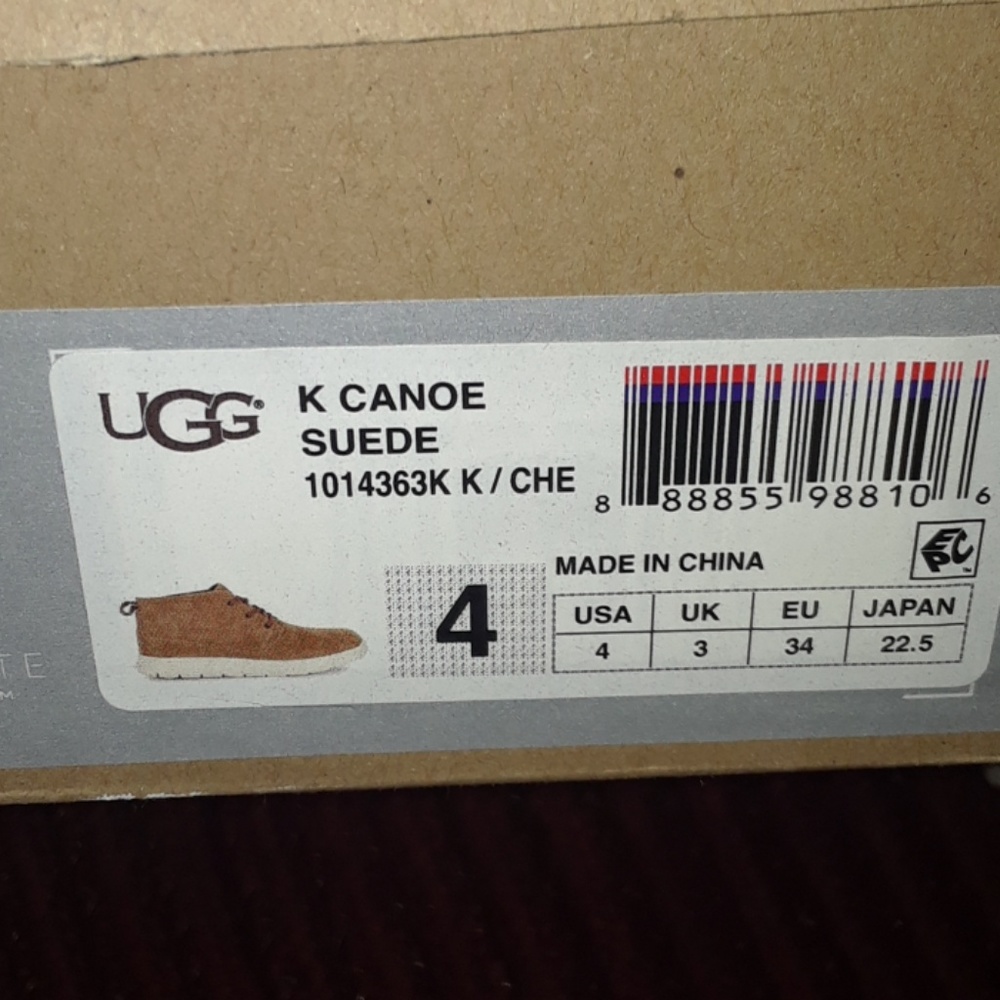 K canoe suede ugg boots for kids - Picture 3 of 3